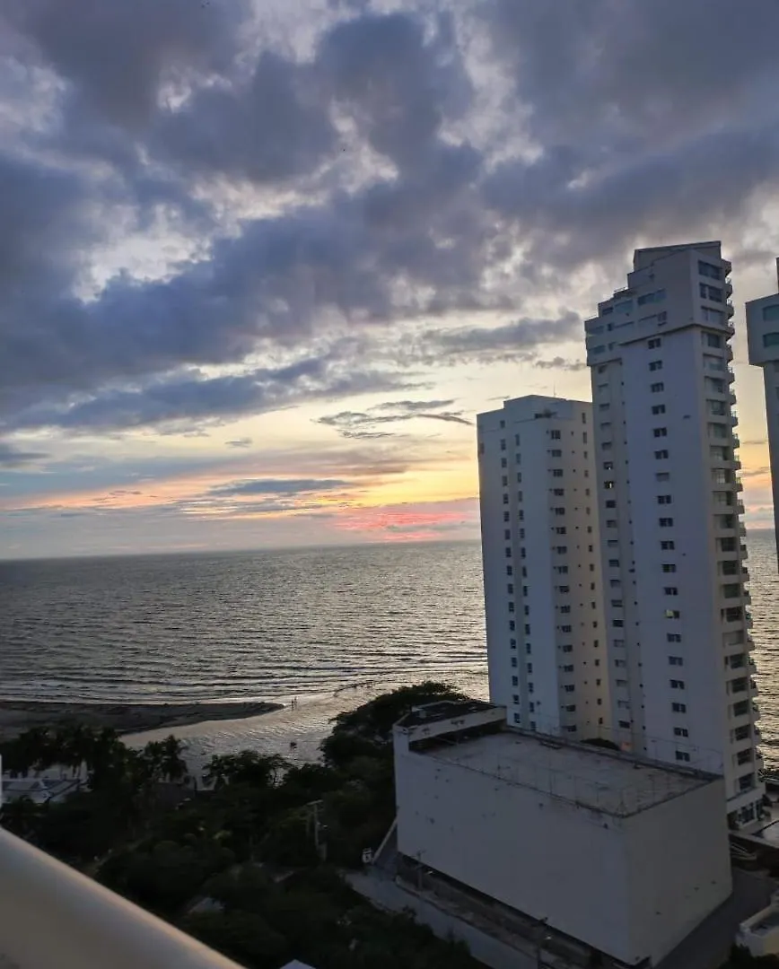 Espectacular Apartamento Con Vista Al Mar- Rodadero Puerto de Gaira 0*,