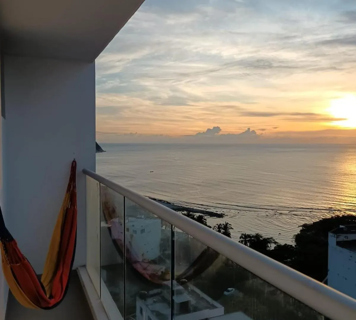 Espectacular Apartamento Con Vista Al Mar- Rodadero Puerto de Gaira Colombia